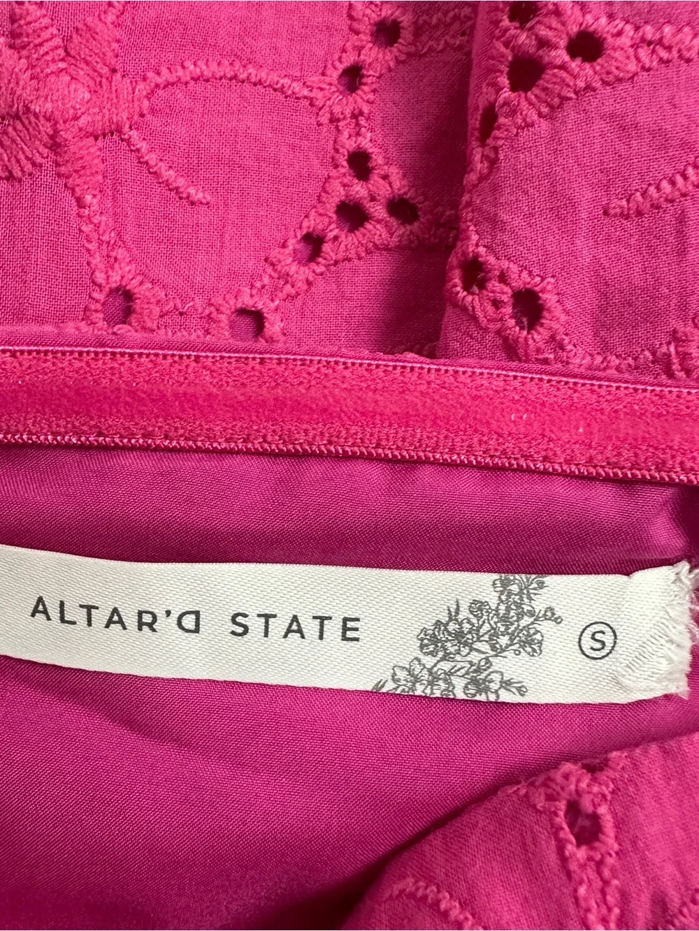 Altar’d State Baylyn Strapless Romper Sz S